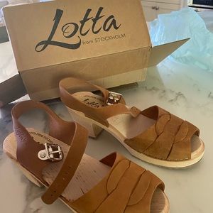 Brand new Lotta from Stockholm Peep Toe Clog